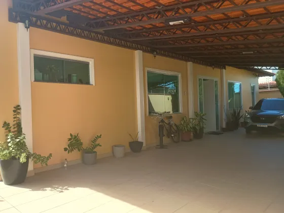 Casa 3 Suítes com Closet - Pq. das Laranjeiras