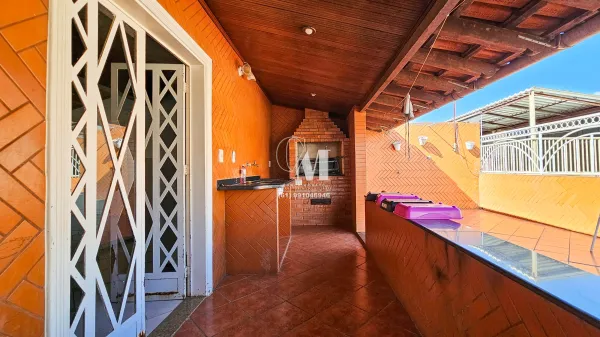 Oportunidade imperdível: Casa completa e sofisticada à venda! Localizada em um dos bairros mais tranquilos do Riacho Fundo.