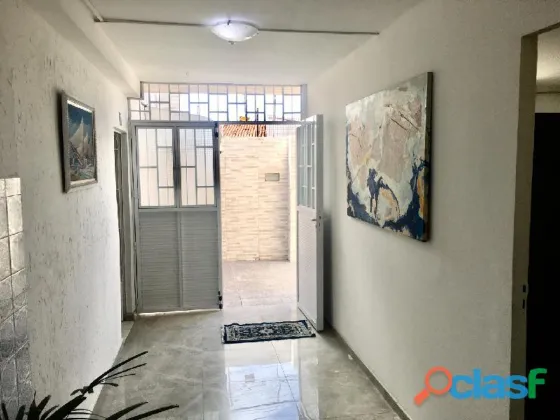 Alugo quarto em Residência para Moças próximo centro de Maceió