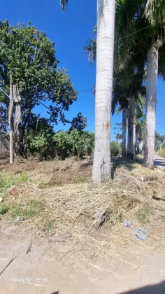 Terreno de esquina de 1200m² em Itaipuaçu