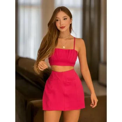 Conjunto Suelen Short Saia e Cropped Alfaiataria.