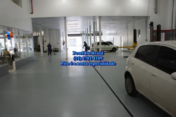 Pintura De Pisos Em Epóxi De Garagens Galpões Quadras