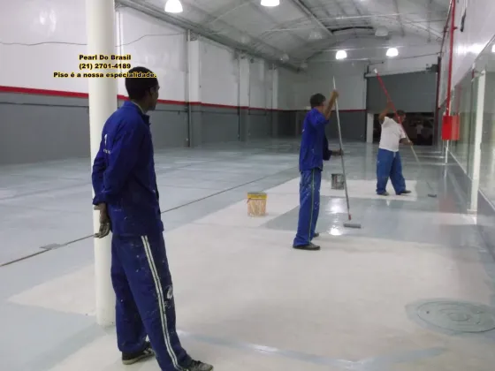 Pintura De Pisos Em Epóxi De Garagens Galpões Quadras