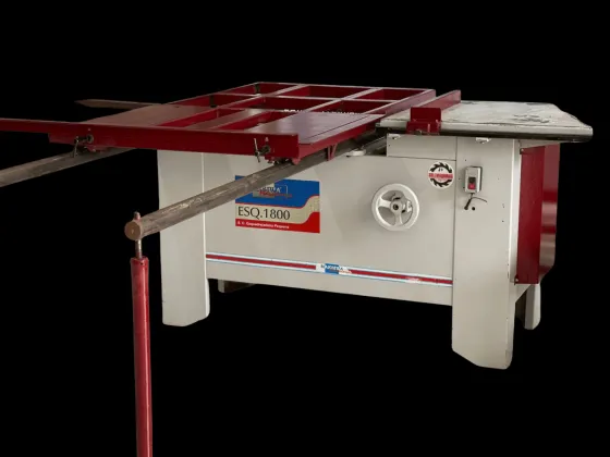 Serra esquadrejadeira Maksiwa usada 1800mm