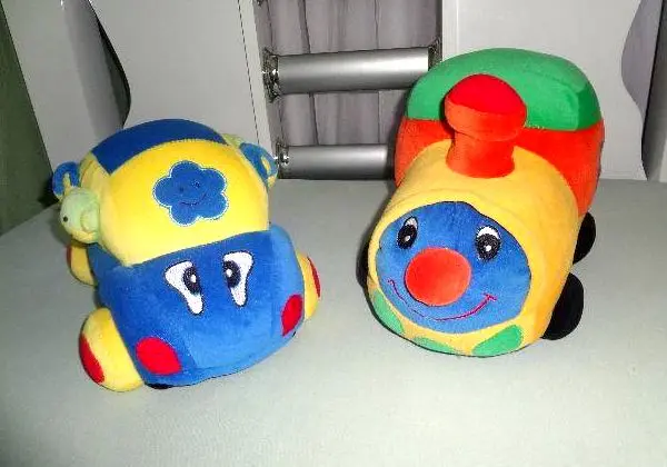 Carrinhos de pelúcia