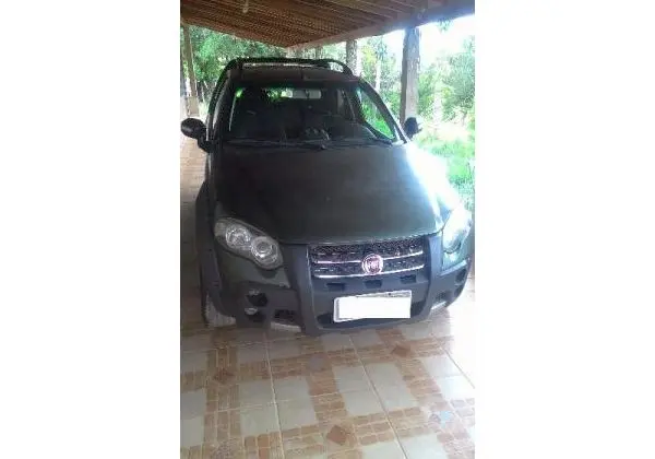 Fiat Strada Adventure 1.8 8V Locker - 2010