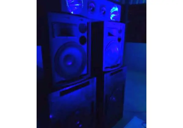 Caixas de sub