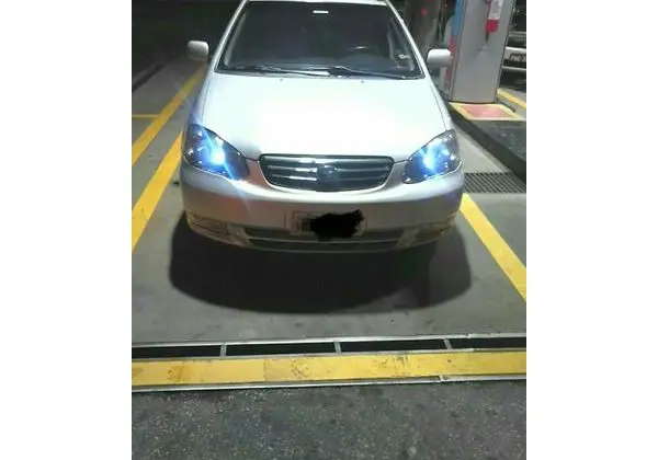 Toyota Corolla filder - 2005