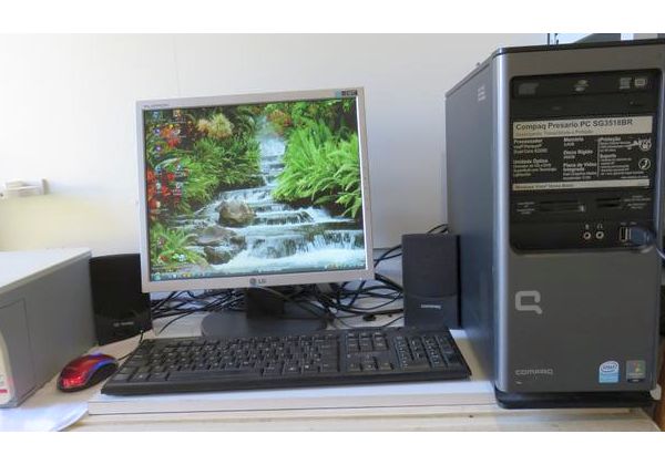 Computador HP Compaq + Monitor lcd LG 17 + Caixas Som