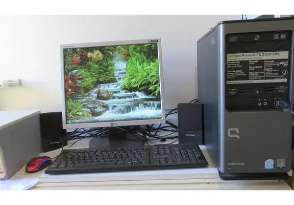 Computador HP Compaq + Monitor lcd LG 17 + Caixas Som