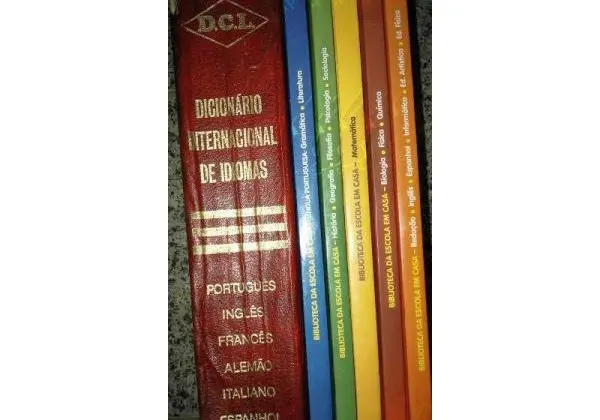 Biblioteca Da Escola Em Casa