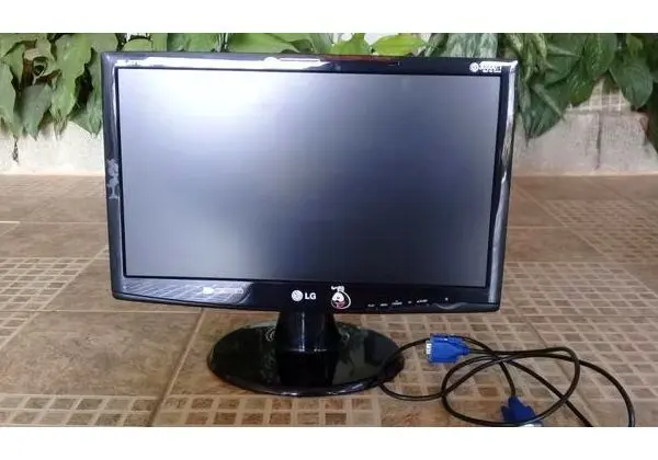 Monitor LG Leia O Anúncio