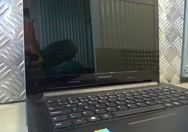 Lnv G40-80 Core i3 5005U 1 Tera USB 3.0 Novissimo Barato e Fácil Informática