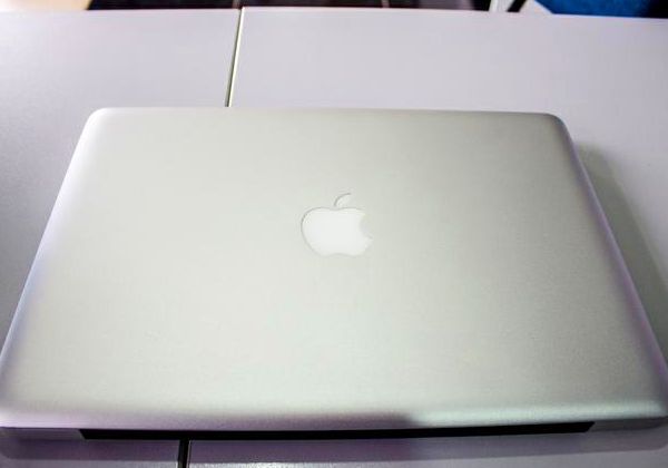 Apple MacBook Pro, Core i5, 8 GB, 13.3