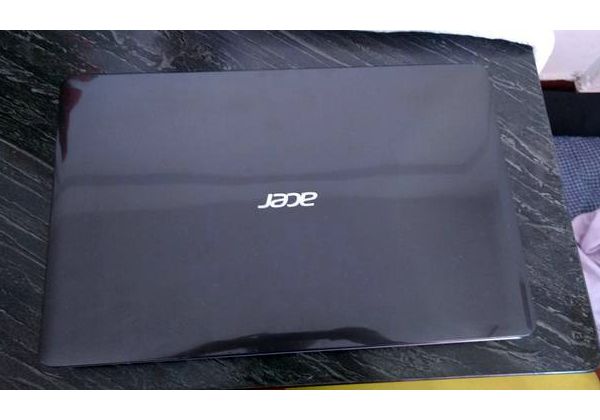 Notebook marca Acer