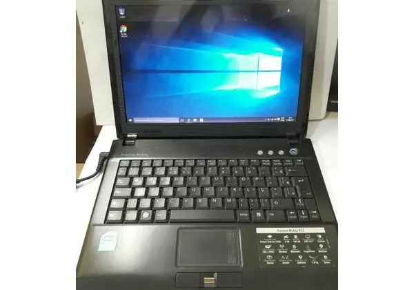 Vendo Notebook Positivo 12, 1 mobile R37