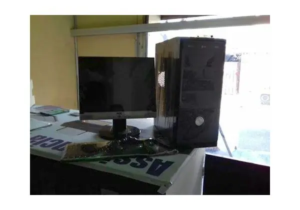 Computador completo com placa mae intel
