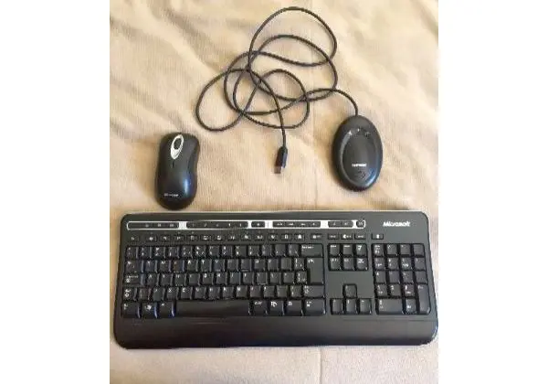Teclado e Mouse Microsoft