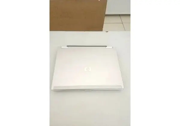 Notebook HP Elitebook 4gb/HD 160gb