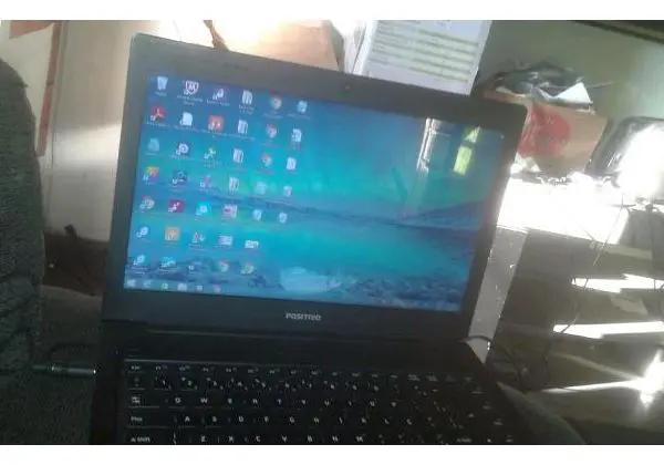 Notebook positivo unique s991i 3d aconpanha óculos 3d