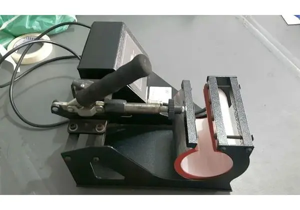 Prensa térmica para Canecas e squize