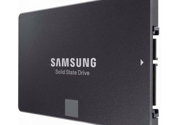 SSD Samsung 850 Evo 2.5´ 250GB sata III 6Gb/s Leituras: 540mb/s e Gravações: 520mb/s