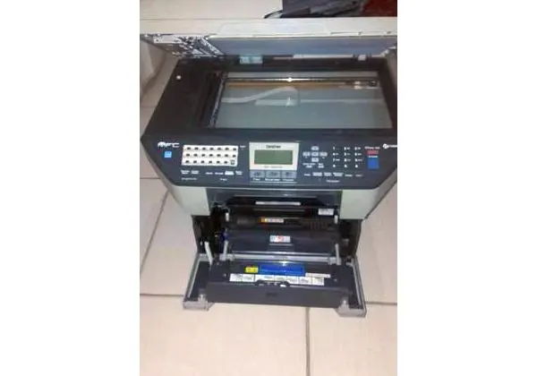 Multifuncional brother 8860 super Nova