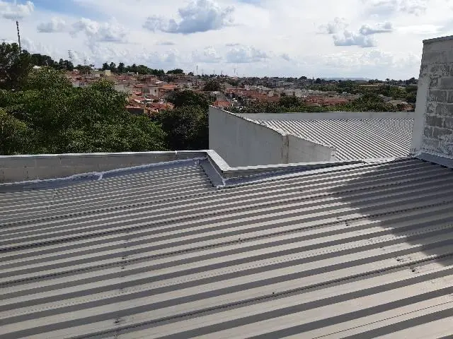 Telhado metálico/Calhas/veneziana industrial/policarbonato/toldo/ vedações