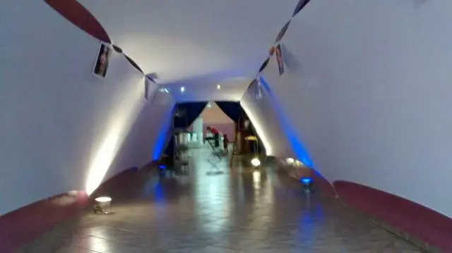 Decoração com tecidos tensionados