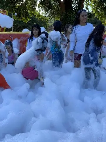 Aluguel de maquina de espuma