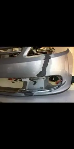 Faço Recuperação de para-choques e alinhamento automotivo Cell