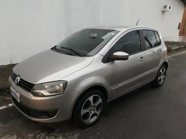 Alugo Fox 1.0 pra rodar no Uber/99