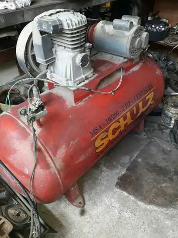 Vende-se compressor schulz