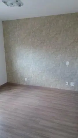 Instalação de papel de parede vinilico
