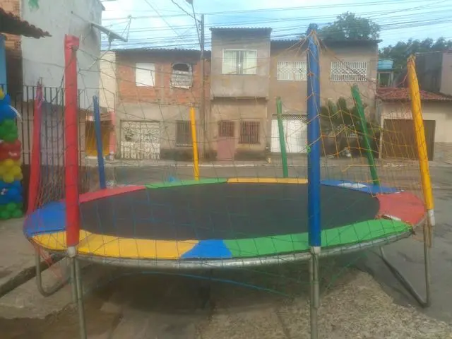 Pula pula R$80