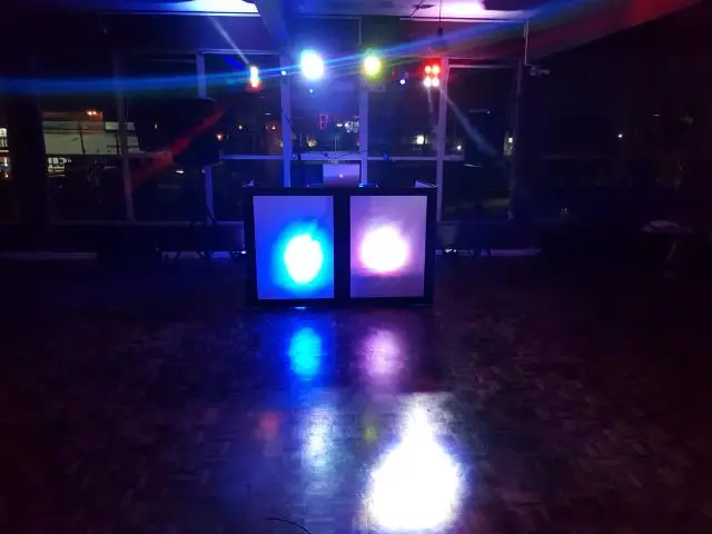 DJ SOM ILUMINAÇÃO (apr 450, 00)