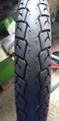 Pneus de moto