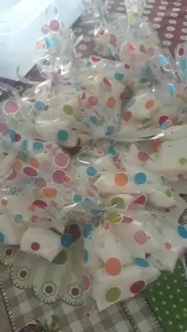 Bala de coco caseira