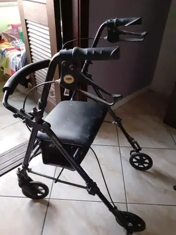 Andador