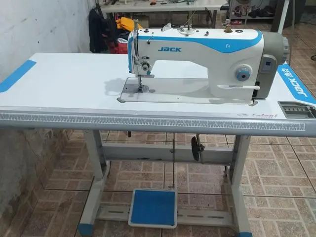 Máquina reta