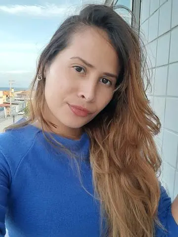 Faço extras: Faxina e babá
