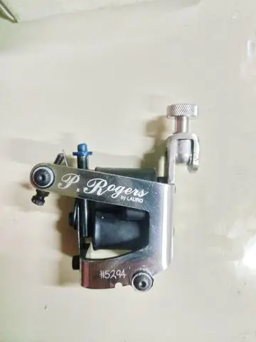 Máquinas de tatuagem