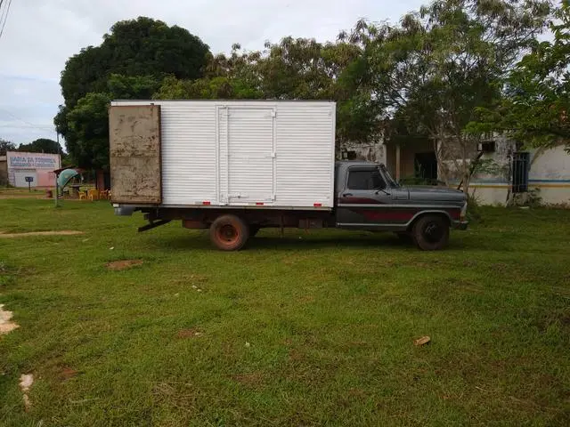 Fretes e mudanças