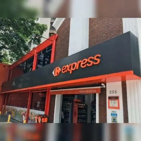 Faxada