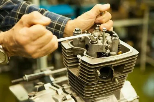 MOSTOS: Curso de Mecânica de motos