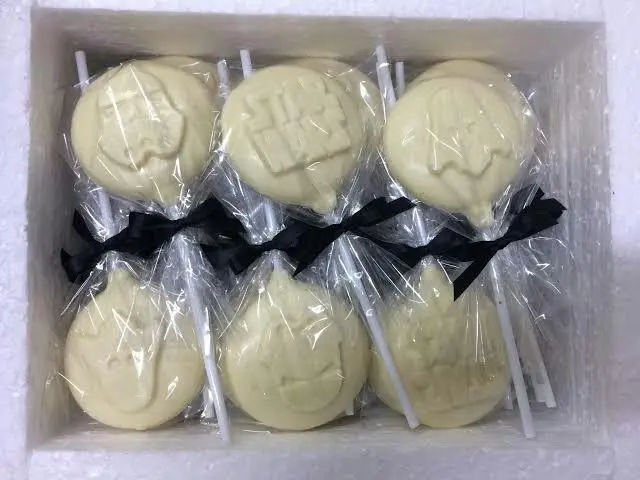 Pirulitos de chocolate para festas de aniversário