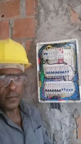 Serviços de eletrica e hidraulica