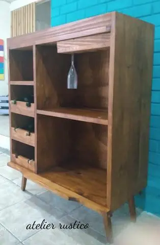 Móvel rustico artesanal