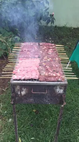 Serviço de churrasqueiro