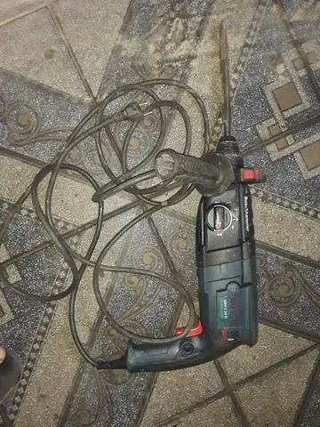 Martelete Bosch chama no zap *